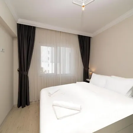 Apartment Lovely Flat 2 Km To Lara Beach In Muratpasa Antalya