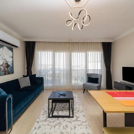 Lovely Flat 2 Km To Lara Beach In Muratpasa Antalya
