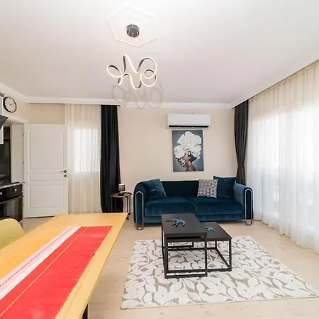 Apartment Lovely Flat 2 Km To Lara Beach In Muratpasa Antalya